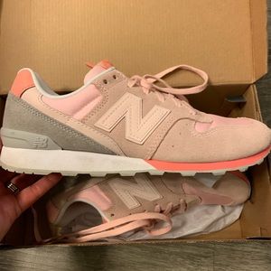 New Balance pink and gray 696 size 7.5